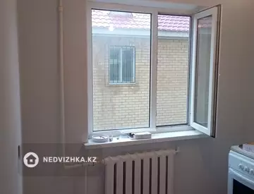 1-комнатная квартира, этаж 2 из 5, 30 м²