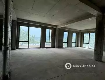 218.8 м², 5-комнатная квартира, этаж 3 из 3, 219 м², изображение - 4
