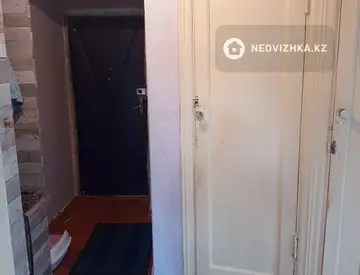 2-комнатная квартира, этаж 3 из 5, 39 м²