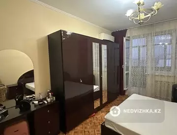 3-комнатная квартира, этаж 8 из 9, 71 м²