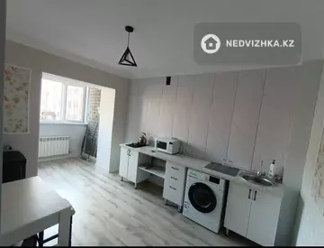 1-комнатная квартира, этаж 2 из 5, 42 м²