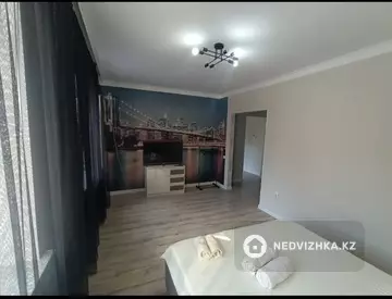 1-комнатная квартира, этаж 2 из 5, 42 м²