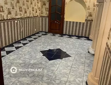 Помещение, этаж 1 из 5, 130 м²