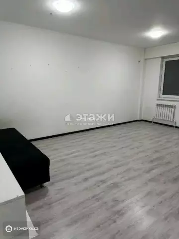 1-комнатная квартира, этаж 8 из 10, 42 м²