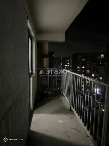 1-комнатная квартира, этаж 8 из 10, 42 м²