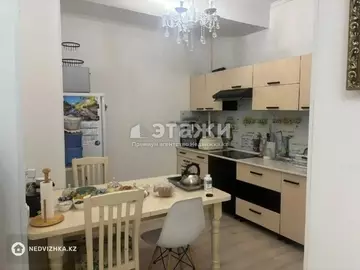 2-комнатная квартира, этаж 2 из 10, 51 м²