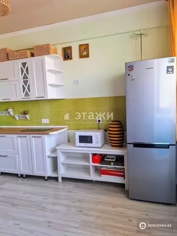 2-комнатная квартира, этаж 11 из 12, 50 м²