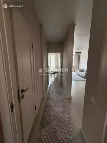 60.8 м², 2-комнатная квартира, этаж 12 из 12, 61 м², изображение - 12