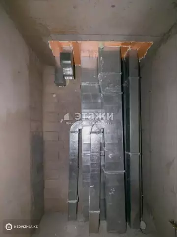 3-комнатная квартира, этаж 9 из 17, 102 м²