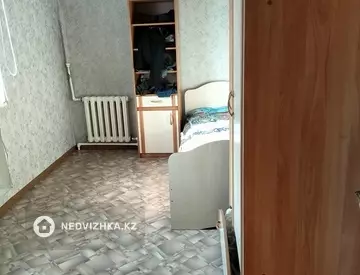 3-комнатная квартира, этаж 3 из 5, 53 м²