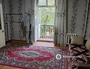 2-комнатная квартира, этаж 2 из 2, 41 м², на длительный срок
