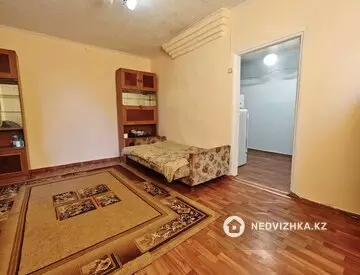 1-комнатная квартира, этаж 1 из 2, 34 м²