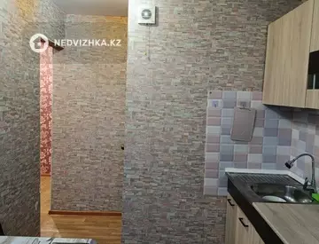 3-комнатная квартира, этаж 4 из 9, 64 м²