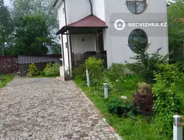 6-комнатный дом, 10 соток, 240 м²
