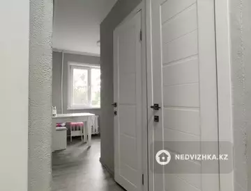 3-комнатная квартира, этаж 4 из 5, 61 м²
