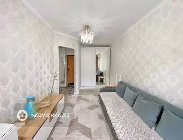 1-комнатная квартира, этаж 3 из 5, 27 м²