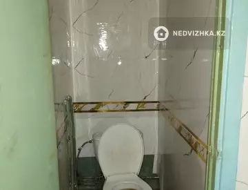 1-комнатная квартира, этаж 4 из 5, 14 м²