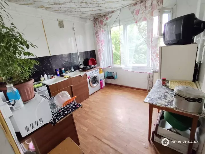 14 м², 1-комнатная квартира, этаж 4 из 5, 14 м², изображение - 1