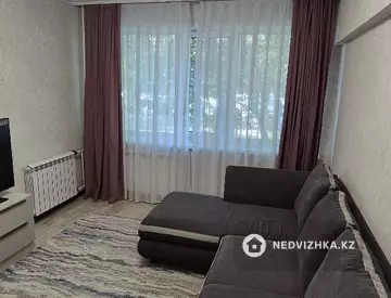 2-комнатная квартира, этаж 1 из 5, 50 м²