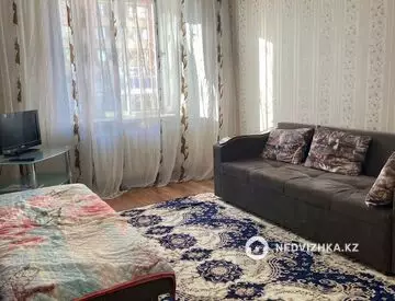 1-комнатная квартира, этаж 1 из 9, 36 м²