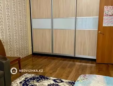 1-комнатная квартира, этаж 1 из 9, 36 м²