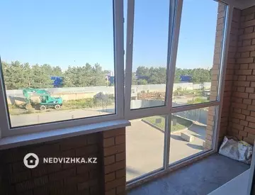 63.3 м², 3-комнатная квартира, этаж 2 из 6, 63 м², изображение - 5