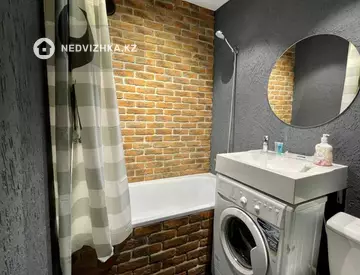 2-комнатная квартира, этаж 3 из 10, 45 м², на длительный срок