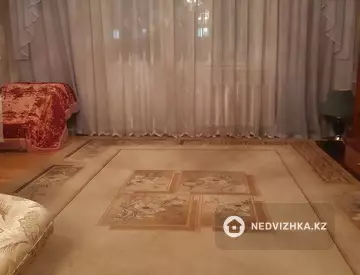 3-комнатная квартира, этаж 9 из 9, 67 м²