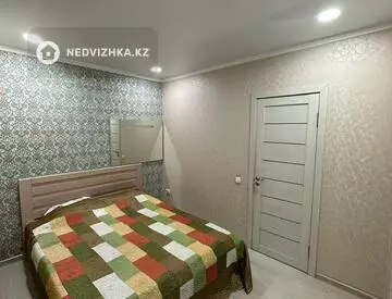 3-комнатная квартира, этаж 10 из 10, 55 м²