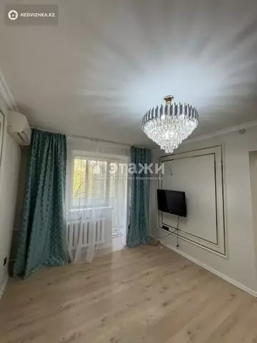 1-комнатная квартира, этаж 4 из 4, 30 м²
