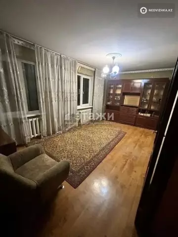 3-комнатная квартира, этаж 2 из 5, 56 м²