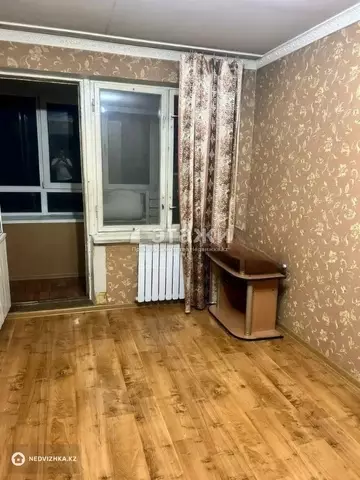 3-комнатная квартира, этаж 2 из 5, 56 м²