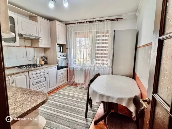 52 м², 2-комнатная квартира, этаж 4 из 5, 52 м², изображение - 1
