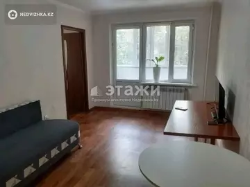 2-комнатная квартира, этаж 3 из 5, 43 м²