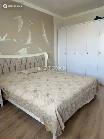 2-комнатная квартира, этаж 6 из 18, 63 м²