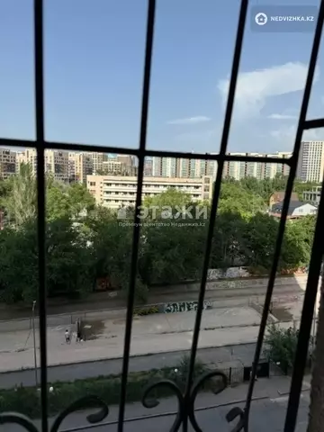 2-комнатная квартира, этаж 6 из 18, 63 м²