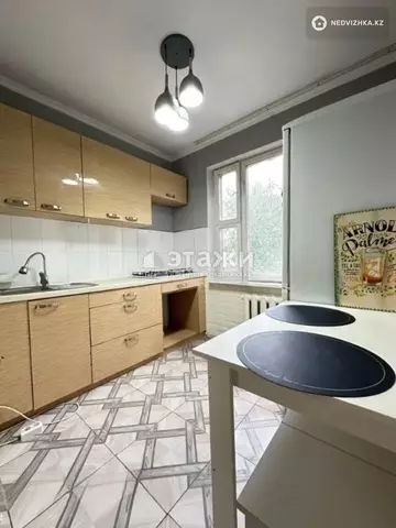 1-комнатная квартира, этаж 5 из 5, 33 м²