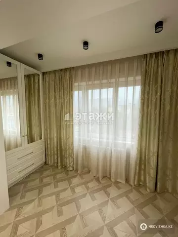 2-комнатная квартира, этаж 9 из 12, 58 м², на длительный срок