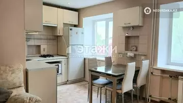 3-комнатная квартира, этаж 1 из 4, 68 м², на длительный срок
