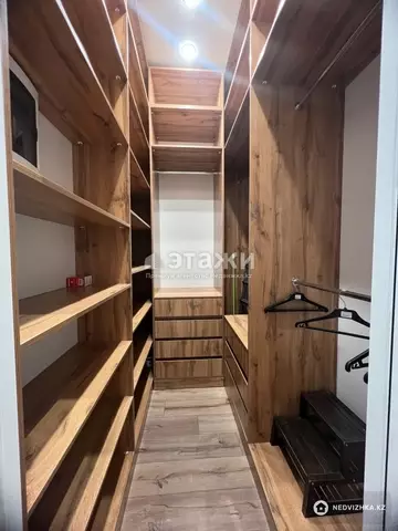 1-комнатная квартира, этаж 14 из 14, 40 м², на длительный срок