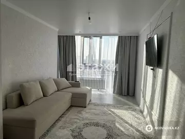 1-комнатная квартира, этаж 14 из 14, 38 м²