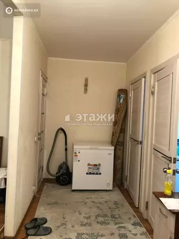 3-комнатная квартира, этаж 3 из 6, 66 м²