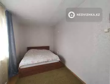 2-комнатная квартира, этаж 4 из 5, 42 м²