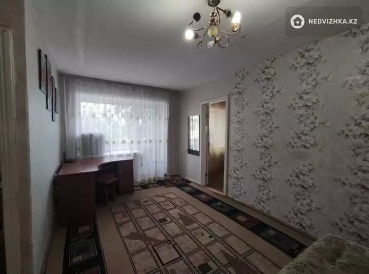 42.4 м², 2-комнатная квартира, этаж 4 из 5, 42 м², изображение - 1