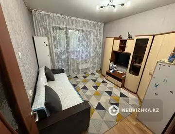 1-комнатная квартира, этаж 4 из 5, 38 м²