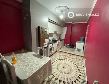 1-комнатная квартира, этаж 3 из 9, 40 м²