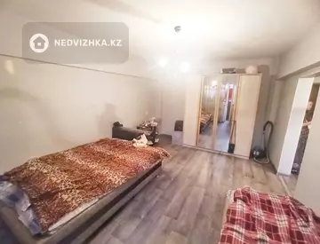 1-комнатная квартира, этаж 3 из 3, 34 м²