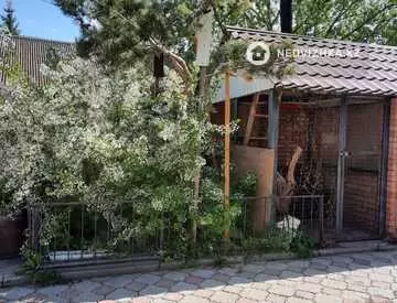 10-комнатный дом, 10 соток, 500 м²