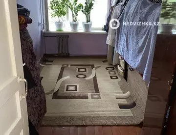 2-комнатная квартира, этаж 4 из 5, 54 м²