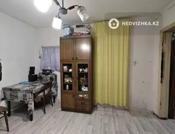 4-комнатный дом, 10 соток, 68 м²